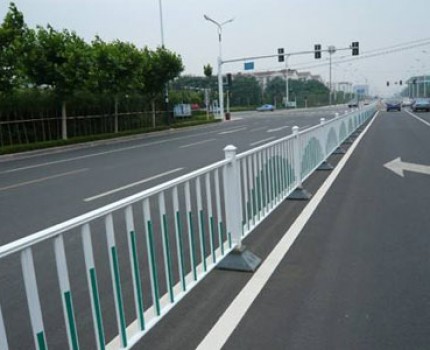 蕪湖塑鋼道路護(hù)欄